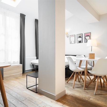 Apparts De L'Oncle Louis Versailles Kültér fotó